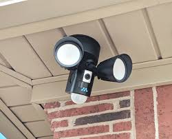 Momentum Aria Led Floodlight With Wifi Camera Review The Gadgeteer