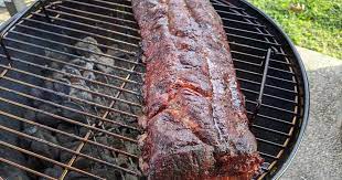 Smokey mountain cooker smoker features a generous 481 sq. How To Smoke Low And Slow On Your Charcoal Grill In 2021 Weber Kettle Kettle Grills Grilling