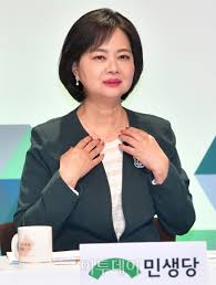 김혜자, 정혜선, 김영옥(행복을 팝니다) (1979). í¬í†  ë¹„ë¡€ëŒ€í'œ í›„ë³´ìž í† ë¡ íšŒ ì°¸ì„í•œ ì •í˜œì„  í›„ë³´ ì´íˆ¬ë°ì´