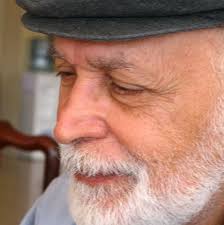 Fundación Poeta Roberto Sosa Honduras‎