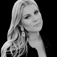 Sandra Schade Email & Phone Number