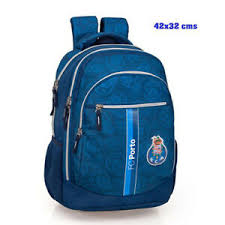 Futebol clube do porto, mhih, om, commonly known as fc porto or simply porto, is a portuguese professional sports club based in porto. Futebol Clube Do Porto Fcp Portugal Fantastic Schoolbag Backpack 5605865014039 Ebay