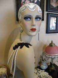 Please note that any condition statement. Vintage Style Art Deco Flapper 26 Mannequin Head Hat Stand Ebay Vintage Style Art Vintage Mannequin Mannequins