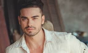 Alan Maciel's Instagram, Twitter & Facebook