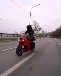 Pin De Naida Em Moto Video Video Em 2020 Garotas De Moto Motoqueira Role De Moto