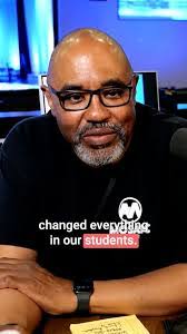 Fred Holly's Instagram, Twitter & Facebook