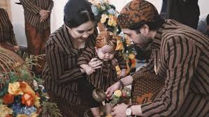 We did not find results for: Mengenal Tradisi Jawa Tedak Siten Upacara Langkah Pertama Yang Sarat Filosofi Kehidupan