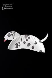 Paper Plate Dalmatian: making a fun and easy paper plate craft