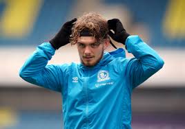 Harvey daniel james elliott is an english professional footballer who plays as a winger for premier league club liverpool. Harvey Elliott Rovers Took A Big Risk With Liverpool Loan Move Lancashire Telegraph