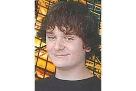 Michael Yeatman's Instagram, Twitter & Facebook