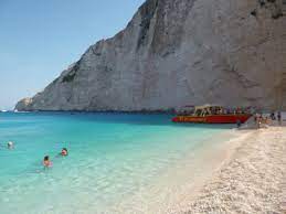 Dunque nel caso in cui vogliate aderire a questa iniziativa proposta da turisti per caso in collaborazione con allianz global assistance (che per altri aspetti trovo interessante), vi consiglio di. Spiaggia Del Relitto Zante Viaggi Vacanze E Turismo Turisti Per Caso