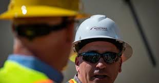 High-schoolers earn college credit, boost job opportunities