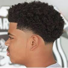 Epingle Par Leo Cremonez Sur Styles De Cheveux Pour Hommes Coupe Cheveux Afro Homme Coiffure Homme Style Coupe Homme Cheveux Courts
