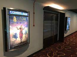 Zhang ye was originally a mundane college graduate with aspiring dreams to become a star, but unfortunately has below average looks and height. Superstar Cinema Bandar Seri Alam Is Now Superstar Cinema ×¤×™×™×¡×'×•×§