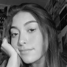 Delia Myers's Instagram, Twitter & Facebook