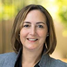 Janelle Ray's Instagram, Twitter & Facebook