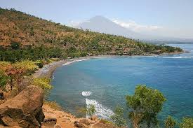 Amed Beach And Volcano Pantai Bali Timur