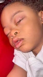 Sharon Easterling's Instagram, Twitter & Facebook