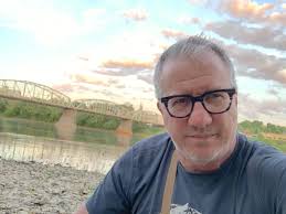 Howling Hills people