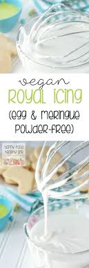 No egg whites, no meringue powder, just four simple ingredients whipped up with a hand or stand mixer, means you can get down to decorating cookies with your kids with less mess and fuss… Vegan Royal Icing Without Egg Whites