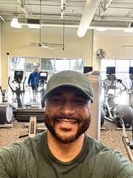 Victor Sablan's Instagram, Twitter & Facebook