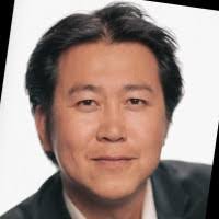 Henry Vong's Instagram, Twitter & Facebook