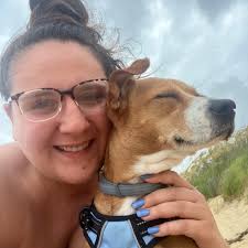 Hi babies, for everyone asking who wants to pre order my book 👇🏻 Thank  y'all for so much love