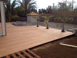 Entreprise Specialisee Dans Le Bois Amenagements Exterieur Tel Que Deck Caillebotis Varangue Per Amenagement Exterieur Amenagement Jardin Extension Maison