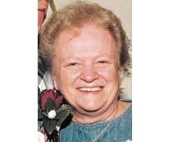 Bonnie Loomis's Instagram, Twitter & Facebook