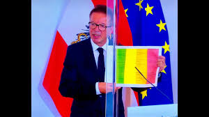 Personal agentur groeschke selecteaza ingrijitori la domiciliu austria femei si barbati. Austria Anunta Reforma De Proportii In Domeniul Ingrijire Batrani Chiar In Aceasta Toamna Youtube