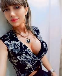 Cecilia Porter's Instagram, Twitter & Facebook