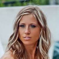 Amber Lindberg's Instagram, Twitter & Facebook