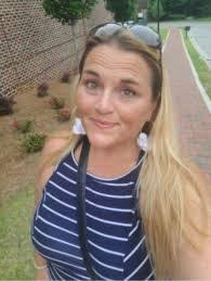 Mitzi Bryant's Instagram, Twitter & Facebook