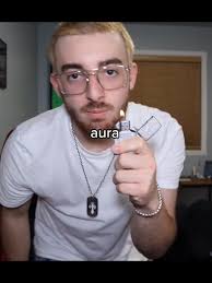 aura. #michaelpirro #twitchclips #aura #zippotricks