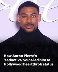 Aaron Pierre that's Mufasaaaa 🔥 😍 Read more: https://trib.al/8y3unYW