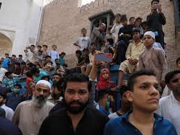 Pakistan aik democratic country ha or yaha py parliamentary system nafiz ul aml ha jis system ma waeer e azam srbrah e hukmt or sadar srbrah e mamlikt hota ha. Pakistan Is Latest Country To Pass Grim Milestone Of 1 Million Covid 19 Cases Pakistan Gulf News