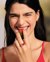 Demuéstralo con el bolso perfecto este San Valentín 💕 Amaya KAOS Crossbody  💕#TOUSLovers