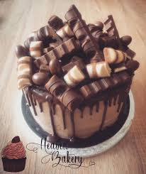 Photos De Gateau D Anniversaire Et Cakedesign Allocakes Gateau Anniversaire Photo Gateau Anniversaire Gateau Avec Photo