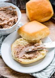 Jul 21, 2020 · creme brulee is our favorite dessert and we love irish cream liqueur, so i decided to put them together for a dinner finale we truly love. Texas Roadhouse Rolls Jo Cooks