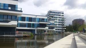 Schwarzlichtfotografie | alexander schwarz | info@schwarzlichtfotografie.de. Hamburg Wilhelmsburger Inselpark Faszinierendes Wohnen Am Wasser Internat Bauaustell Hamb Bild Von Wilhelmsburger Inselpark Hamburg Tripadvisor