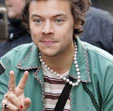 Harry styles has announced tour dates for a massive 2021 love on tour.the 26 year old 1d singer rescheduled his previous north american concert dates to 2021 that kicks off in tacoma, washington on august 14, 2021 and concludes at new york's madison square garden on october 30 and 31, 2021. Harry Styles Is Coming Back To The Big Screen Elle Canada