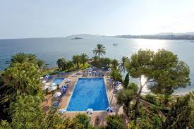 Nautico ebeso odalarında düz ekran televizyon ve klima bulunuyor. Hotels In Figueretas Ibiza Ibiza Spotlight