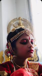 Curtain call! 💫 Getting ready to shine... #bharatnatyam  #bharatnatyamdancers #dance #classicaldance #makeup #gettingready  #classical #classicaldance