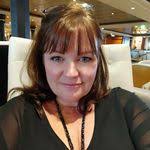 Nikki Parkhurst's Instagram, Twitter & Facebook