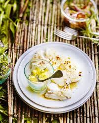 Poisson Froid Mayonnaise Mangue Et Herbes Pour 6 Personnes Recettes Elle A Table Recette Repas Froids Recette Poisson Recettes De Cuisine