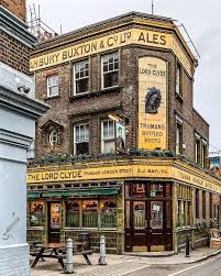 A Lady In London On Instagram I Love How There Are So Many Pubs Tucked Away Around Unassuming Corners In London London Pubs London Hotels London Travel