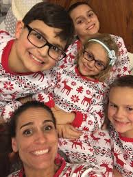 Mormon mother excels as author after surviving cancer