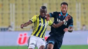 Bu sezon yaptığı flaş transferlerle adından söz ettiren fenerbahçe, ekvadorlu golcü enner valencia'yı da kadrosuna kattığını duyurdu. Enner Valencia Marco Un Gol Y Salvo Un Empate Para El Fenerbahce Bendito Futbol