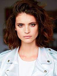 Just because your hair is slicked back doesn't mean it has to stick shallowly against your head. 70 Stylish Lob Bob Haircuts For 2021 The Trend Spotter