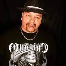 Reuben Molina's Instagram, Twitter & Facebook